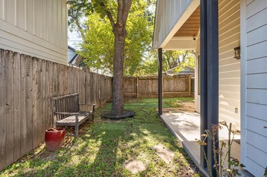 2209 Willow St unit B, Austin, TX 78702 - photo 6