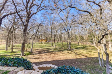 977 Lake Dr, Weatherford, TX 76085 - photo 7