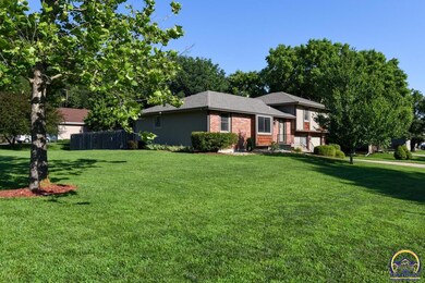 3825 SW Arvonia Place, Topeka, KS 66610 - photo 2