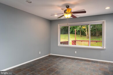 13211 Chestnut Dr, Bowie, MD 20720 - photo 5