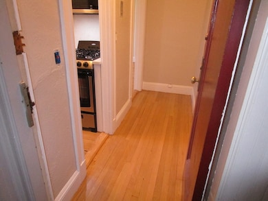 122 Riverway unit 5, Boston, MA 02215 - photo 4