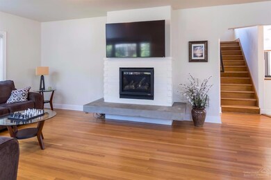 112 NW Drake Rd, Bend, OR 97701 - photo 6