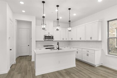 6503 Baritone  Front 3