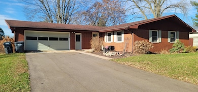 5161 Sharon St, Kalamazoo, MI 49004 - photo 2