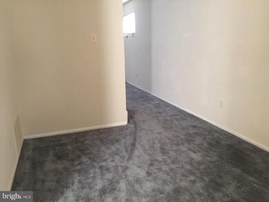 6841 Forest Terrace, Hyattsville, MD 20785 - photo 5