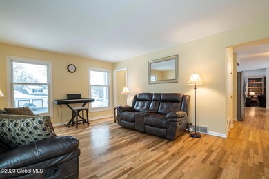 5-web-or-mls-430JenieCt-5