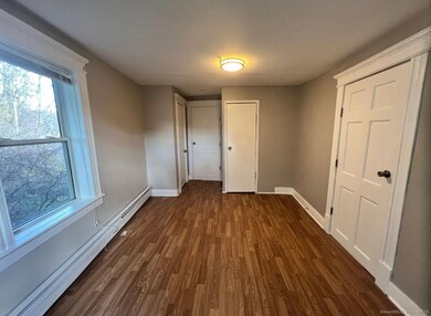 68 Anderson St unit 3R, Naugatuck, CT 06770 - photo 4