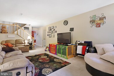 17916 Clubhouse Dr, Hagerstown, MD 21740 - photo 6