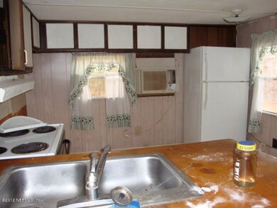 404 Alexander St, Interlachen, FL 32148 - photo 3