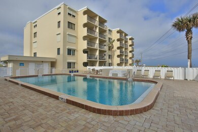 Private Pool Deck