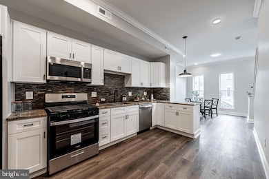 1706 E Federal St, Baltimore, MD 21213 - photo 7