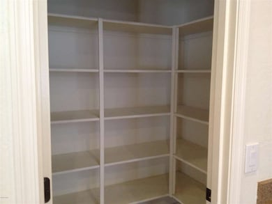 Look at the size of this Pantry