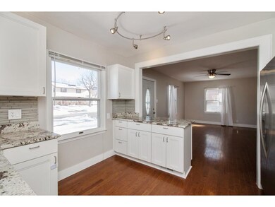 2918 49th St, Des Moines, IA 50310 - photo 6