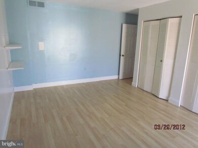 6139 Leesburg Pike unit 602, Baileys Crossroads, VA 22041 - photo 2