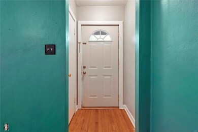 108 W Apple St, Freeburg, IL 62243 - photo 4