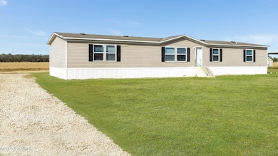 692 Tom Schexnader Rd, Opelousas, LA 70570 - photo 2