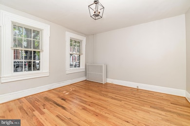 313 E Main St, Mechanicsburg, PA 17055 - photo 5