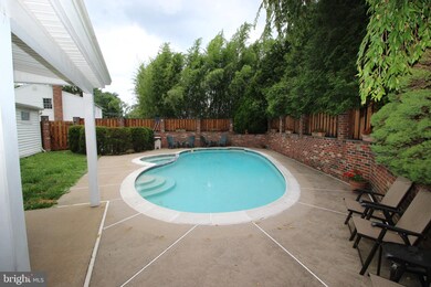 941 Woodbourne Dr, Southampton, PA 18966 - photo 7