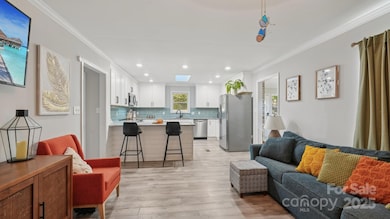 1608 Sharon Rd, Winston Salem, NC 27103 - photo 5