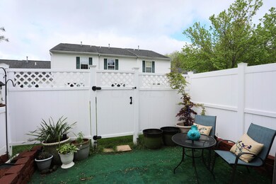 6720 Axtel Dr unit 9B, Canal Winchester, OH 43110 - photo 2