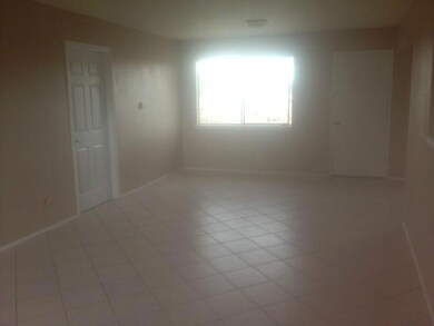 1718 Opossum Cir, Horizon City, TX 79928 - photo 3