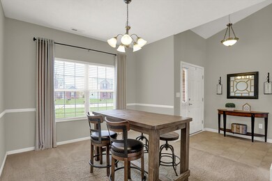 2668 Wildflower Ln, Greenwood, IN 46143 - photo 5