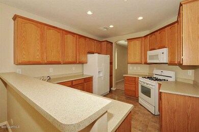7412WEllisSt_vht_viewer_2006