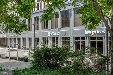 Van Ness North unit 201, Washington, DC 20008 - photo 6