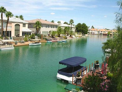Waterfront/Dock/Pier.