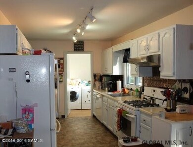 9 Kidder Ln, Glens Falls, NY 12801 - photo 4