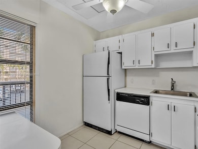 20500 W Country Club Dr unit 203, Aventura, FL 33180 - photo 3