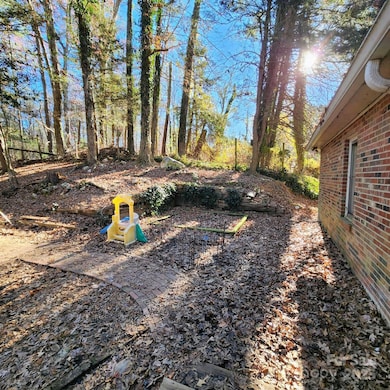 126 Gwyn St, North Wilkesboro, NC 28659 - photo 7