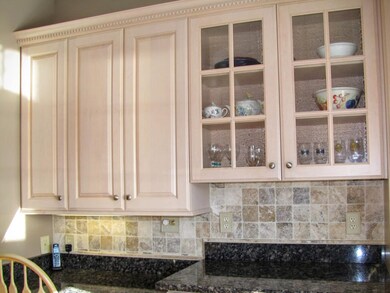 166 Huse Rd, Manchester, NH 03103 - photo 6