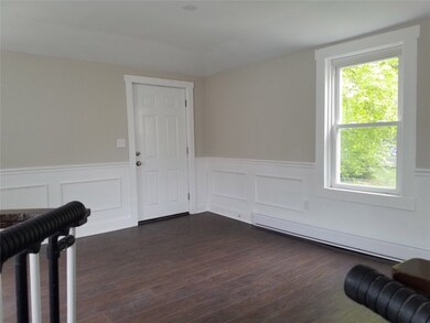 79 Franklin St, Bristol, RI 02809 - photo 4