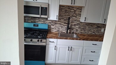 2863 Cushing Rd, Camden, NJ 08104 - photo 5