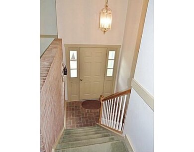 Entry/Foyer. A Spacious 2 Story Brick Entry.