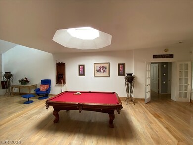 3670 Willow Bend Ct, Las Vegas, NV 89121 - photo 4