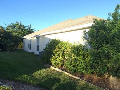1540 Scholar Ct, Lehigh Acres, FL 33971 - photo 7