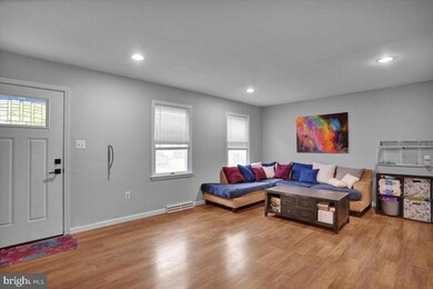 431 Grove Ave, Mohnton, PA 19540 - photo 3