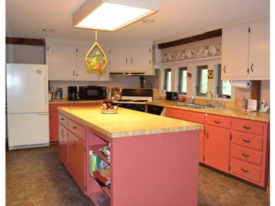 49 Moss Rd, Contoocook, NH 03229 - photo 7