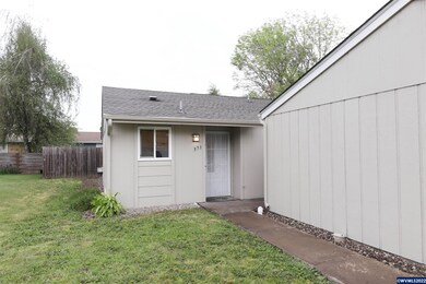 Vacant and available to show.