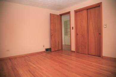 22 Merrimac St, Ludlow, MA 01056 - photo 7