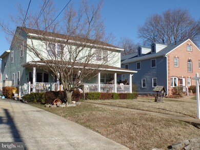 7404 Bethune St, Falls Church, VA 22043 - photo 3