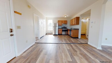 300 Morton Ave unit 3, Albany, NY 12209 - photo 6