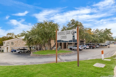 11520 Huebner Rd unit 201, San Antonio, TX 78230 - photo 2