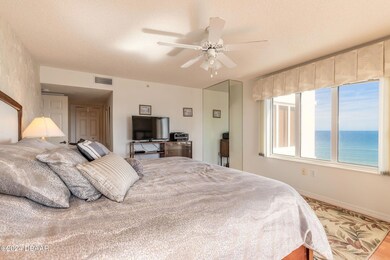 Oceans Six Master Bedroom 3
