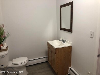 208 Main St, Duryea, PA 18642 - photo 5