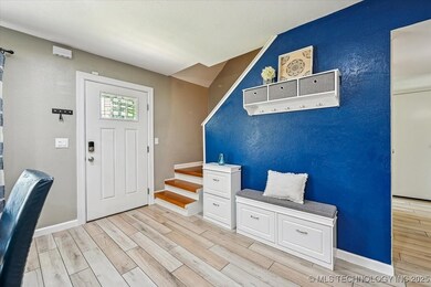 321 W Waco Place, Broken Arrow, OK 74011 - photo 4