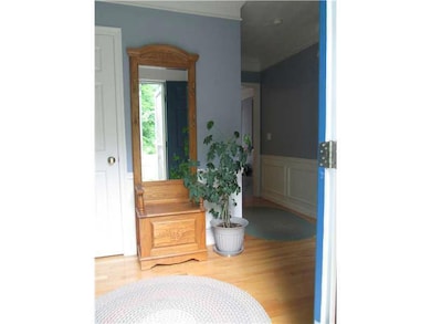 166 Fieldstone Ln, Saunderstown, RI 02874 - photo 5