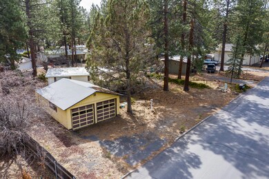 19871 Mahogany St, Bend, OR 97702 - photo 3